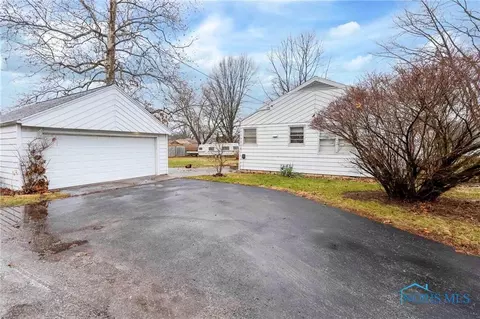 420 Mcmanness Ave, Findlay, OH 45840