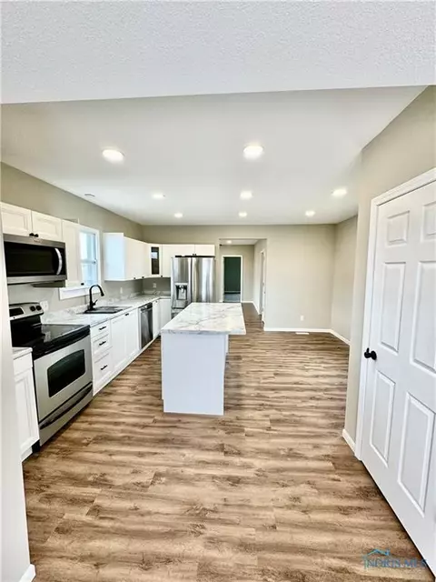 876 County Road 8 # i, Malinta, OH 43535 photo 8