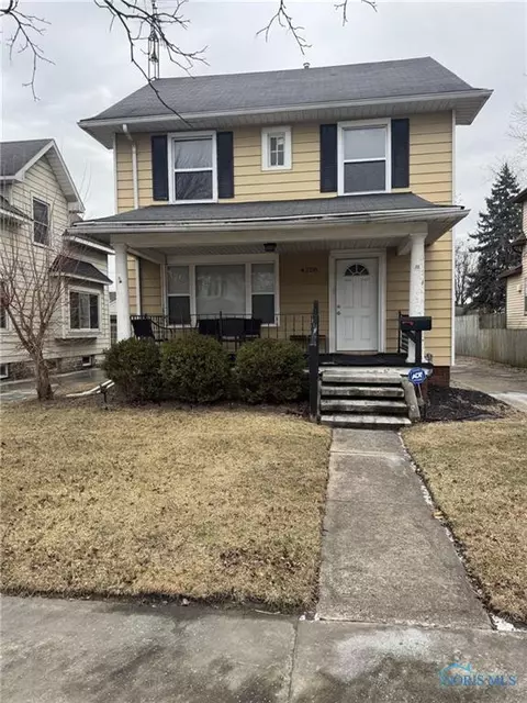 4228 Burnham Ave, Toledo, OH 43612