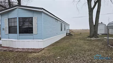 13673 County Rd E #3, Bryan, OH 43506