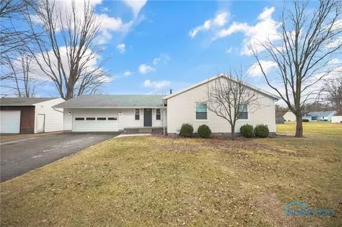 8431 Faldl Rd, Sylvania, OH 43560