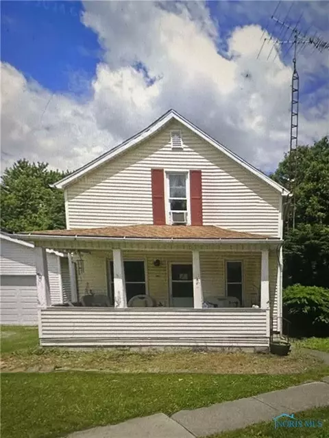 120 W Front St, Pemberville, OH 43450