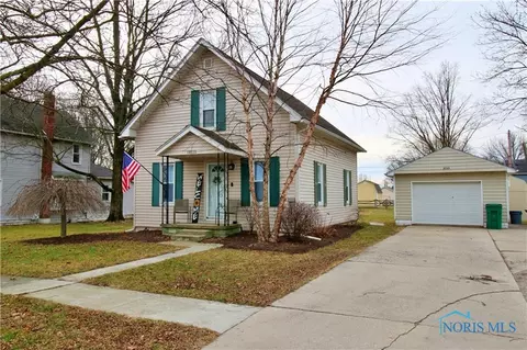 18515 Main St, Tontogany, OH 43565
