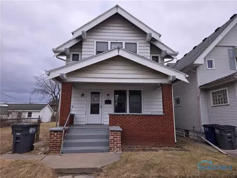 323 Raymer Blvd, Toledo, OH 43605