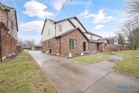 1249 Applegate St, Waterville, OH 43566