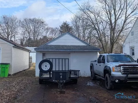 140 N Evans St, Bradner, OH 43406 photo 16