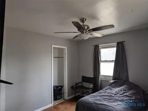 140 N Evans St, Bradner, OH 43406 photo 9