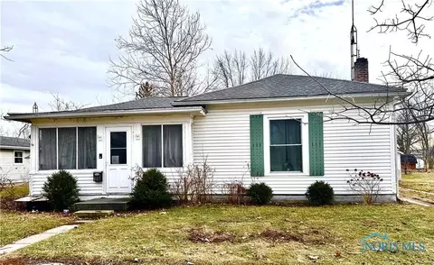 607 W Jackson St, Paulding, OH 45879 photo 2