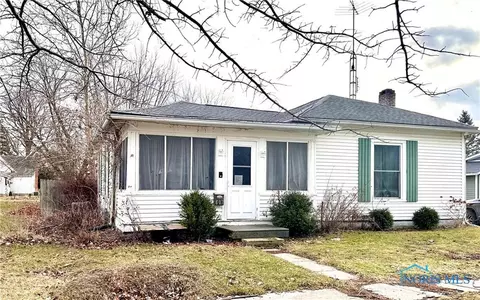 607 W Jackson St, Paulding, OH 45879
