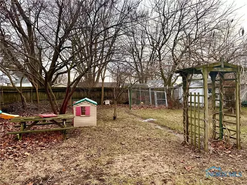 607 W Jackson St, Paulding, OH 45879 photo 6