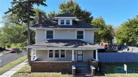2001 Lagrange St, Toledo, OH 43608