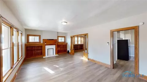 2001 Lagrange St, Toledo, OH 43608 photo 4