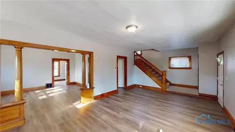 2001 Lagrange St, Toledo, OH 43608 photo 5