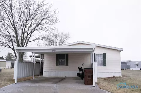 1722 Alpha Ln, Defiance, OH 43512