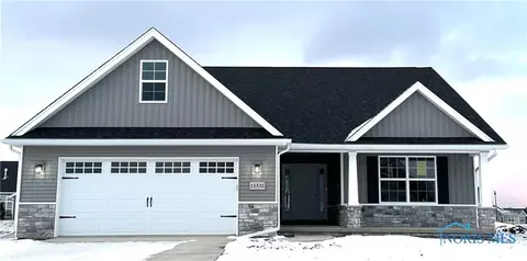 15332 Sugar Maple Dr, Perrysburg, OH 43551