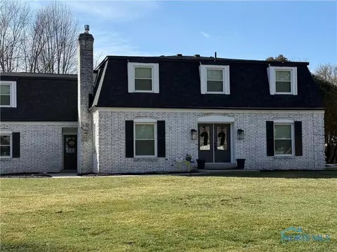 440 Lynshire Ln, Findlay, OH 45840