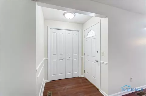 105 Oak Meadows Dr, Bryan, OH 43506 photo 10