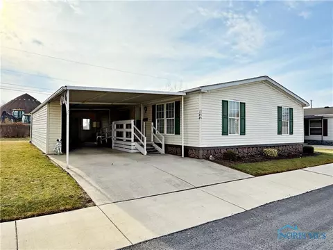 60 N State Route 101 #144, Tiffin, OH 44883