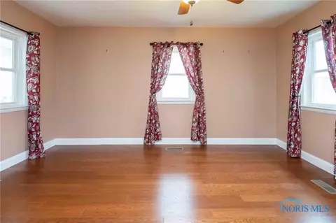 116 E Main St, Vanlue, OH 45890 photo 9
