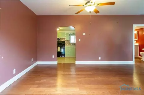 116 E Main St, Vanlue, OH 45890 photo 10