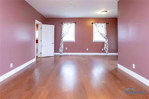 116 E Main St, Vanlue, OH 45890 photo 5
