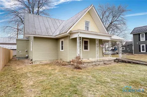 116 E Main St, Vanlue, OH 45890 photo 2