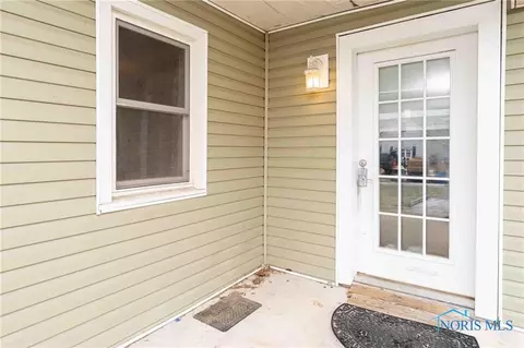 116 E Main St, Vanlue, OH 45890 photo 3