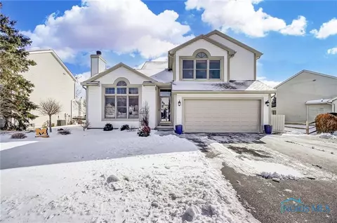1471 Indian Creek Dr, Perrysburg, OH 43551