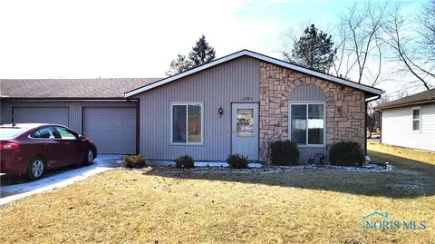 1119 B Cardinal Dr, Bryan, OH 43506