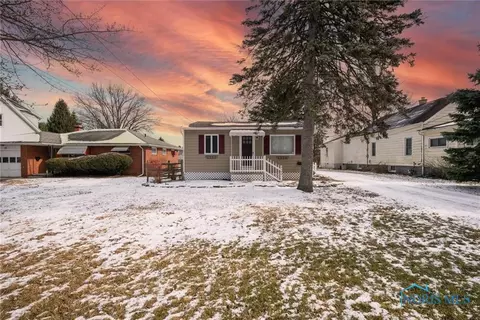 5140 Rowland Rd, Toledo, OH 43613