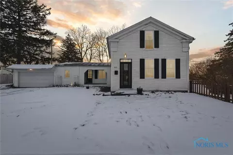 513 White St, Maumee, OH 43537