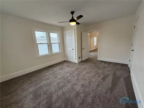 111 E Main St, Oak Harbor, OH 43449 photo 9