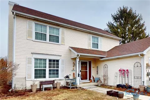 525 Ballybay Ct, Perrysburg, OH 43551
