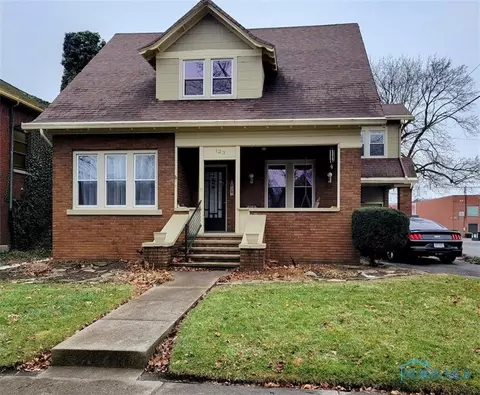 123 S Johnson St, Ada, OH 45810