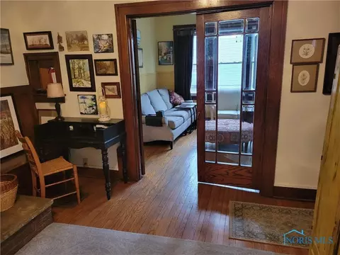 123 S Johnson St, Ada, OH 45810 photo 8