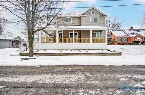 407 N Franklin St, Wauseon, OH 43567