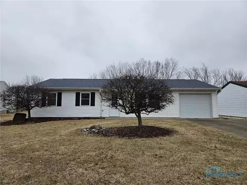 135 Palmer Ln, Bryan, OH 43506