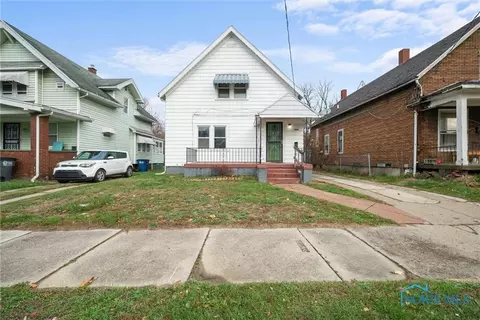 1646 Vance St, Toledo, OH 43607 photo 3
