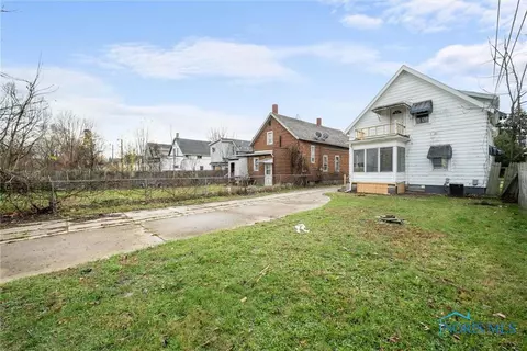 1646 Vance St, Toledo, OH 43607 photo 29