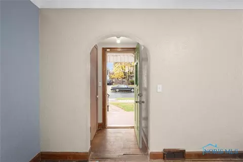 1646 Vance St, Toledo, OH 43607 photo 6
