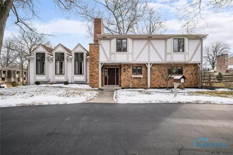 5336 Carlingfort Dr, Toledo, OH 43623