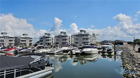 2707 S Harbor Bay Dr #1332, Lakeside Marblehead, OH 43440