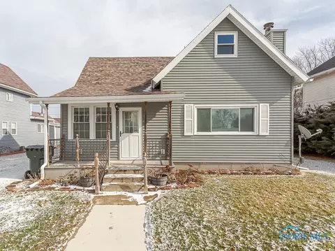 504 N Main St, Bloomdale, OH 44817