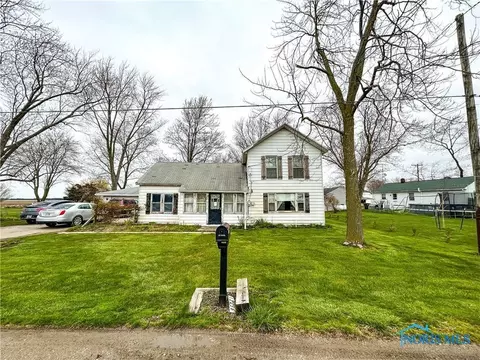12356 Sylvania Metamora Rd, Berkey, OH 43504