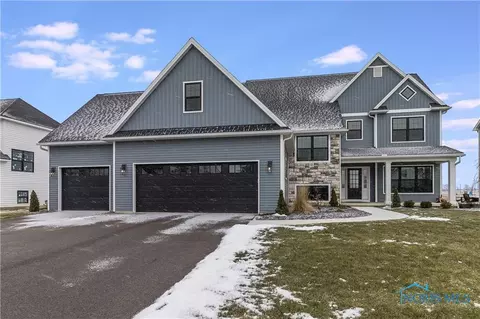 1020 Brampton Park Rd, Perrysburg, OH 43551
