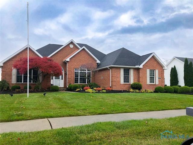 577 Bridgewater Dr, Oregon, OH 43616