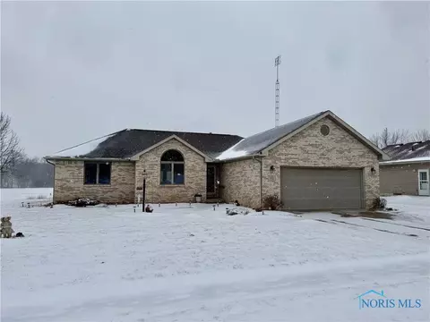 730 Chippewa Dr, Defiance, OH 43512