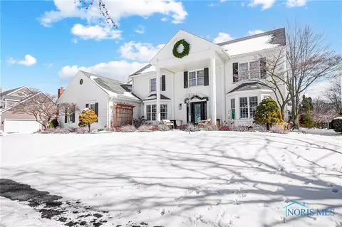 5202 River Ridge Cir, Sylvania, OH 43560
