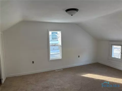 809 S Main St, Bryan, OH 43506 photo 6