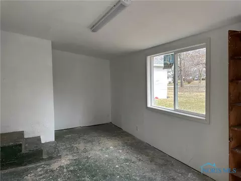 809 S Main St, Bryan, OH 43506 photo 10